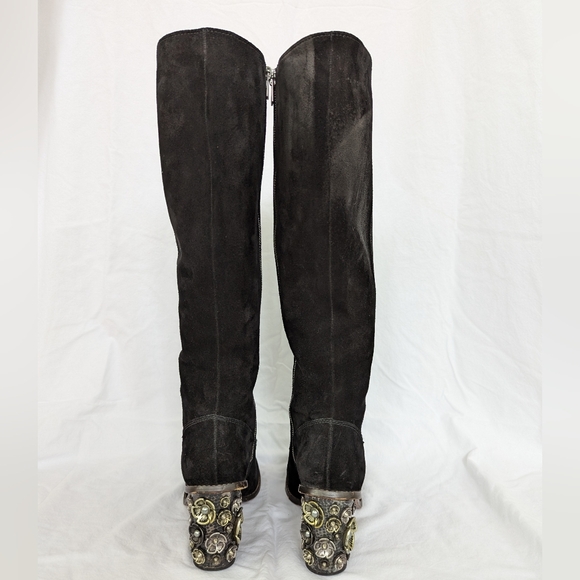 COACH women's size 8 boots tea rose 🌹 black suede - Picture 1 of 10